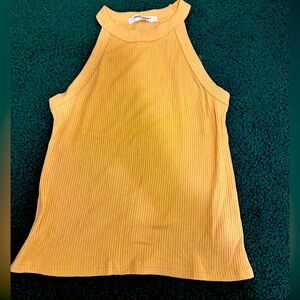 Ribbed racer bank tank